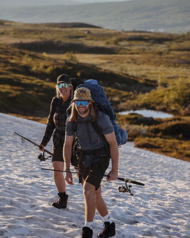 Vi tackar för det fantastiska vädret helgen bjöd på! ☀️ Det fina vädret gör att vi inte kan låta bli att fundera och planera sommarens olika äventyr. 🏔️🌲 

Vad för äventyr har du att se fram emot? 🙌🏻 

📷 @emmawagenius & @wenkewagenius